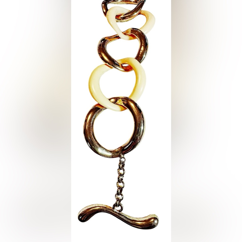 Elegant Cream and Gold Fill Link Bracelet